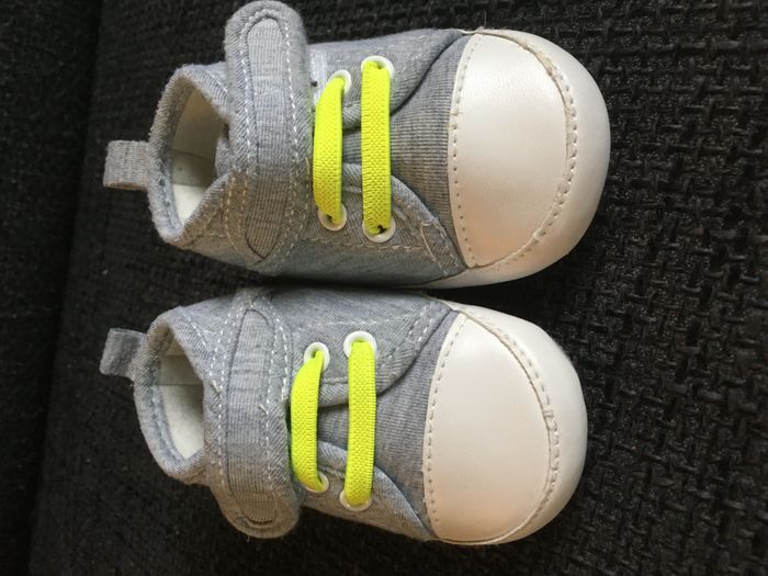 đ¶ Lot de 3 paires de chaussures bĂ©bĂ© (3-12 mois) NEUVES