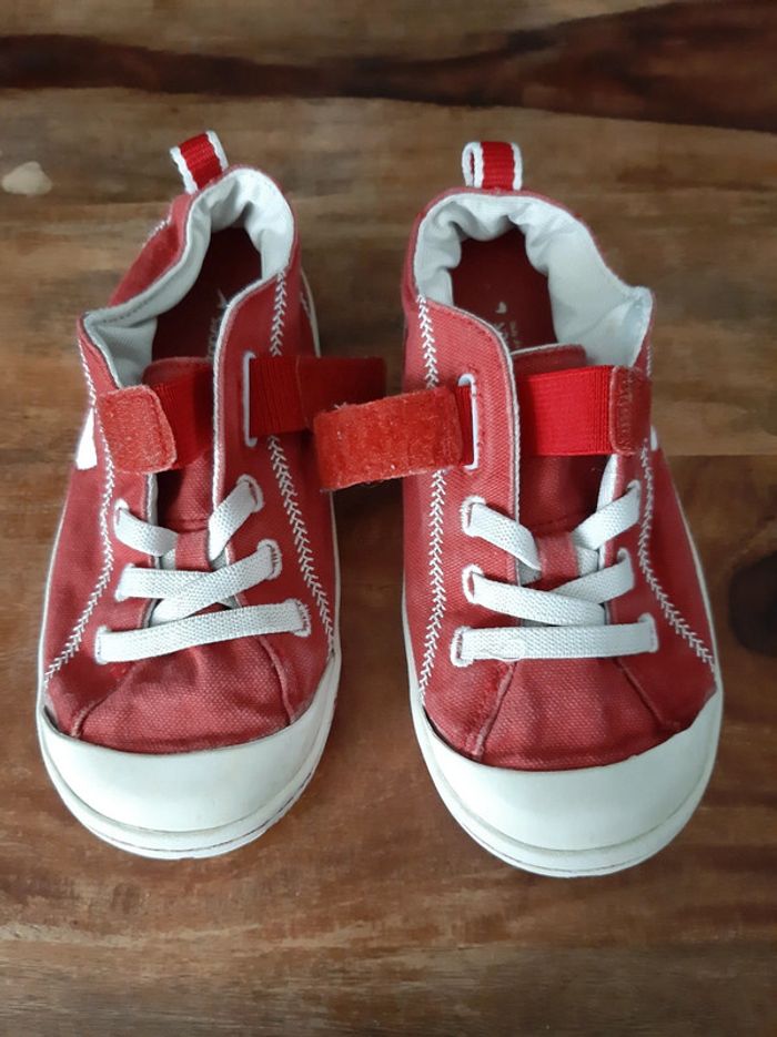 Chaussures mixtes taille 27 - photo numéro 2