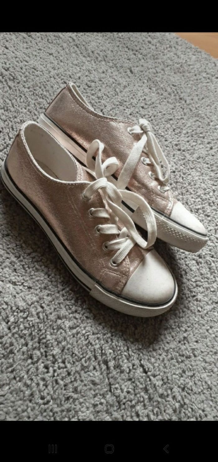 Basket toile brillant 🦄 - photo numéro 2