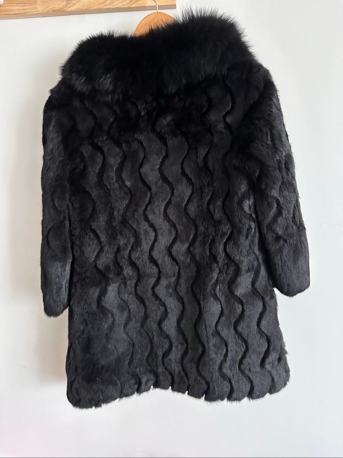 Manteau en fourrure taille L ( très agréable ) - photo numéro 5