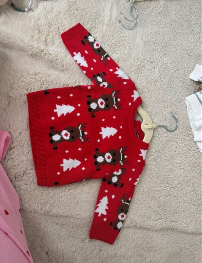 Pull reine 3mois Kiabi