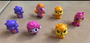 Lot figurines Hatchimals 