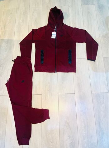 survetement nike tech fleece
