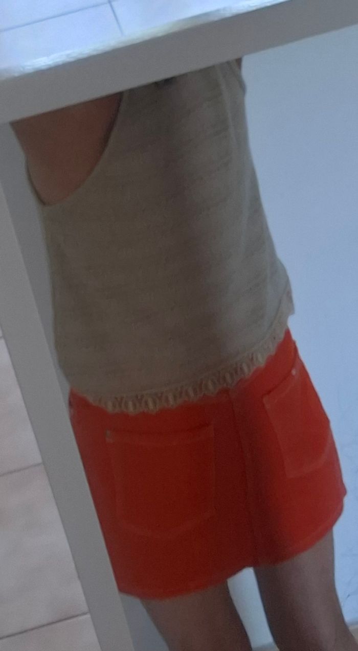 Jupe courte Bershka Taille 36 - photo numéro 2