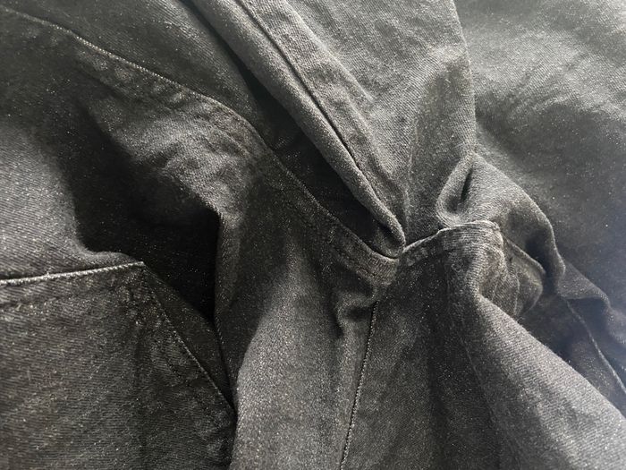 Jean noir - photo numéro 5