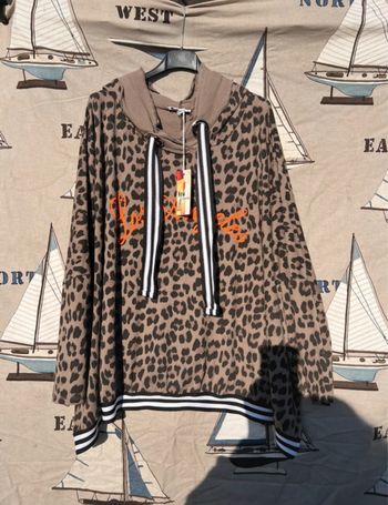 Sweat imprimé léopard