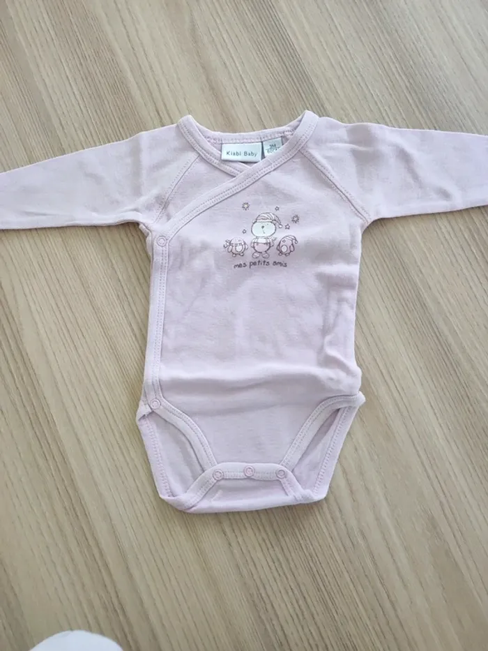 Lot 7 bodies 3 mois - photo numéro 7