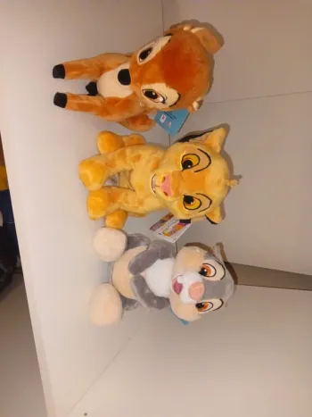 Lot peluches Disney neuves