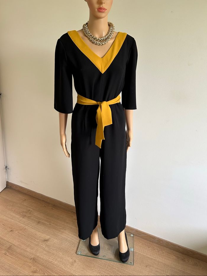 Combinaison noire et jaune CTN Collection taille 36 jamais portée - photo numéro 3