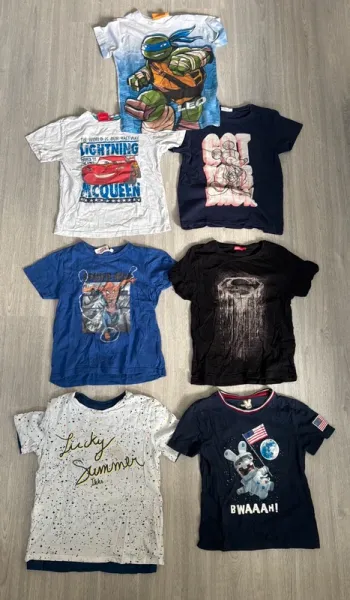 lot 7 T-shirt taille 8 ans
