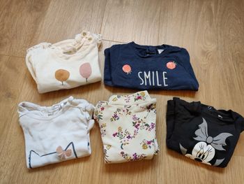 Lot de pulls fille 12 mois