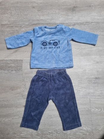 Pyjama chaud velours bébé garçon voiture bleu marine/clair 6 mois Tres Bonne Etat
