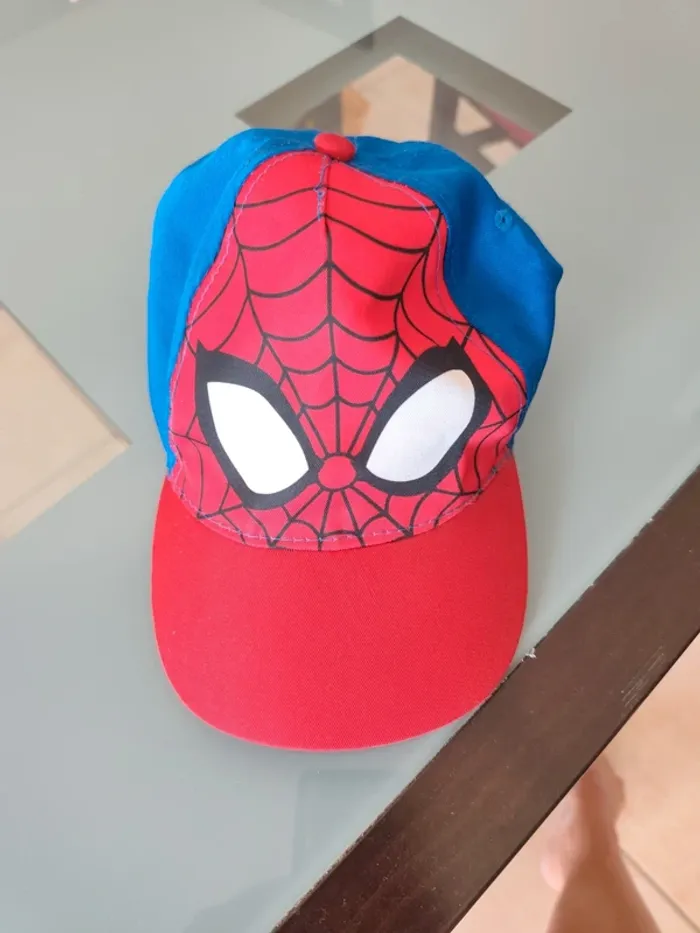 Casquette spiderman