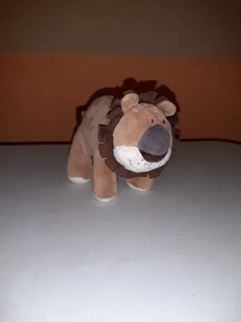 Peluche lion