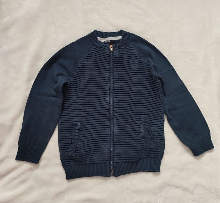Gilet bleu marine Kiabi taille 6 ans