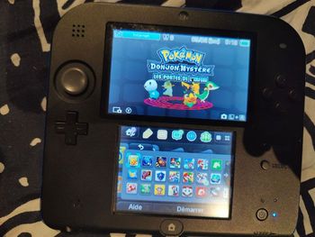 Nintendo 2DS moddée + accessoires 