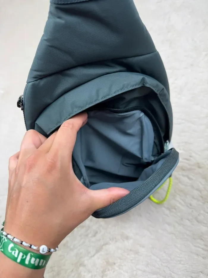 Sling Bag Nike 8L Y2k Noir Neuf - photo numéro 8