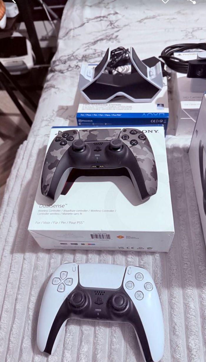 PlayStation 5 - photo numéro 2