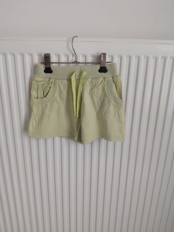 Short vert anis fille 6 ans