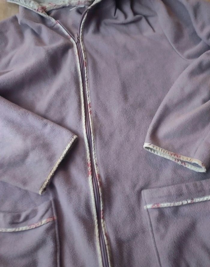 Robe de chambre polaire taille 38/40 - photo numéro 2