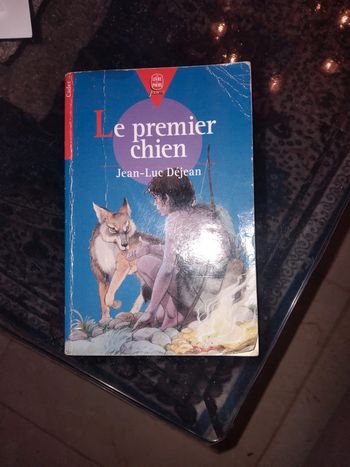 Le premier chien