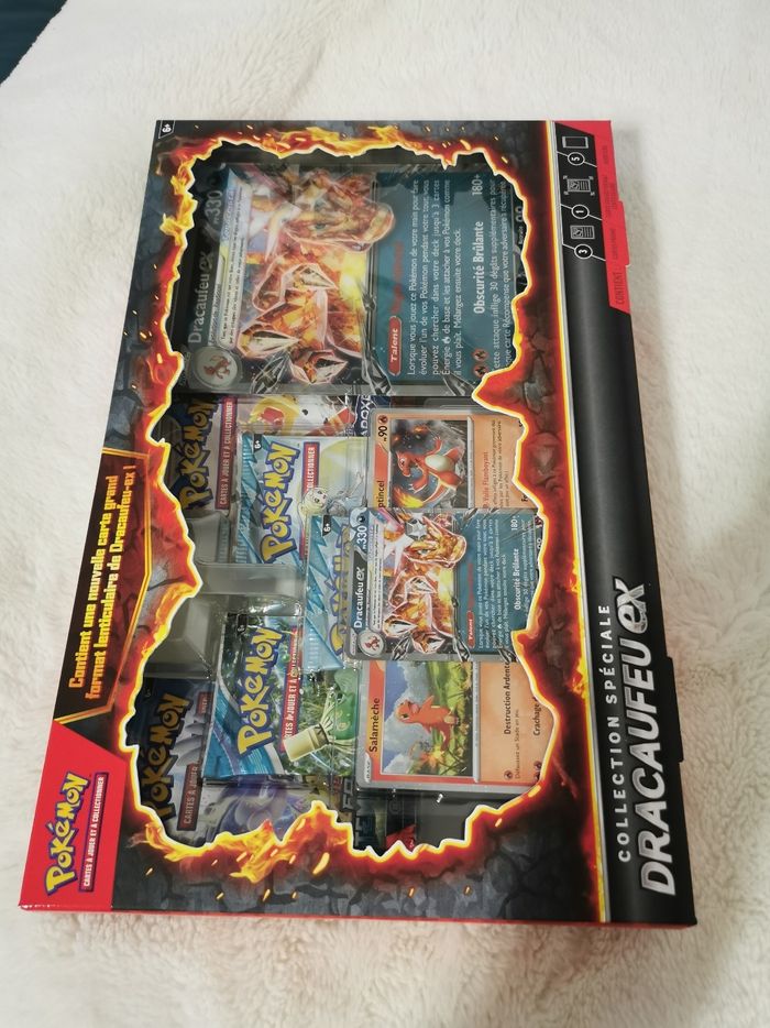 Coffret Dracaufeu ex Pokémon 5 boosters - photo numéro 5