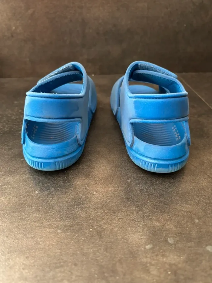 Sandales Adidas taille 27 - photo numéro 6