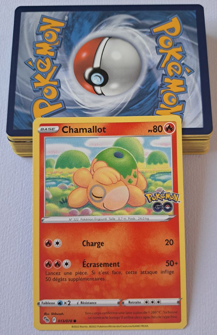 🃏 Lot de 33 cartes Pokémon JCC françaises 2022 Epée et Bouclier Pokémon Go