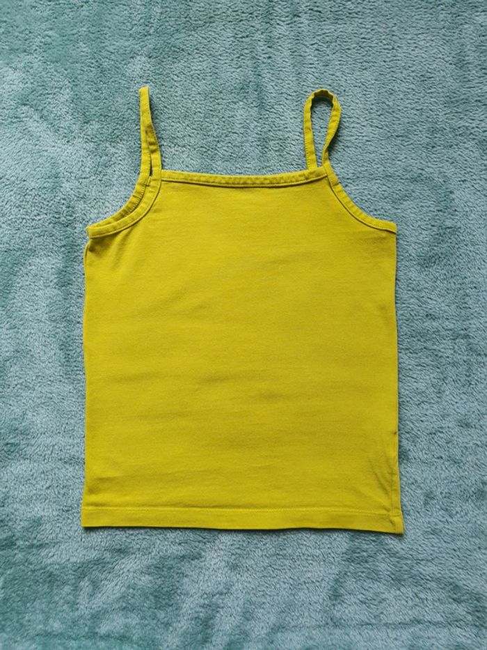 Tres beau débardeur 8 ans