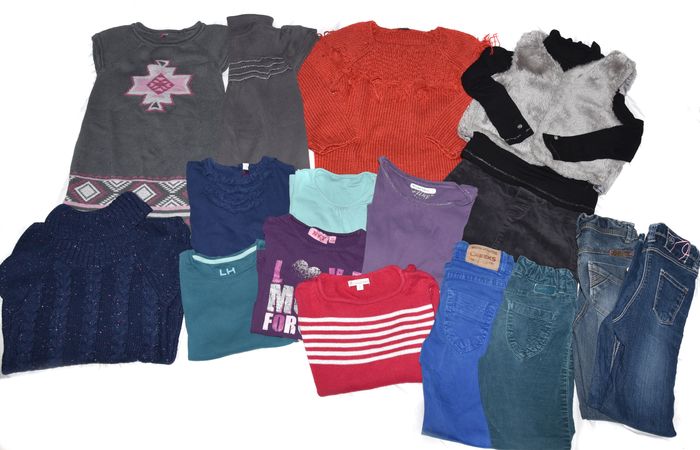 Lot vêtements petite fille 5 ans toutes saison (1)