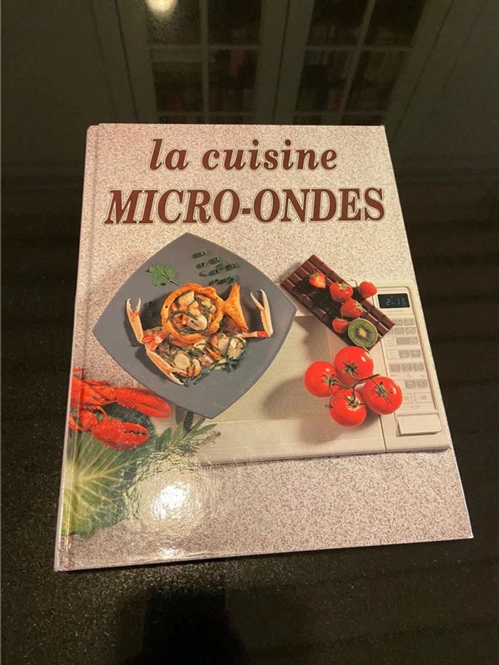 Livre de cuisine « la cuisine micro-ondes »