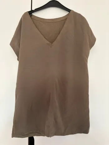 T-shirt kaki