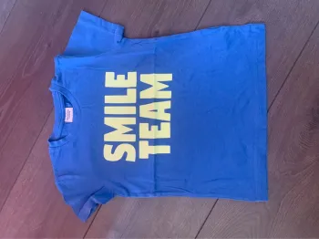TEE shirt bleu tape à l’œil 4 ans