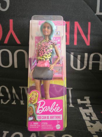 Barbie maquilleuse