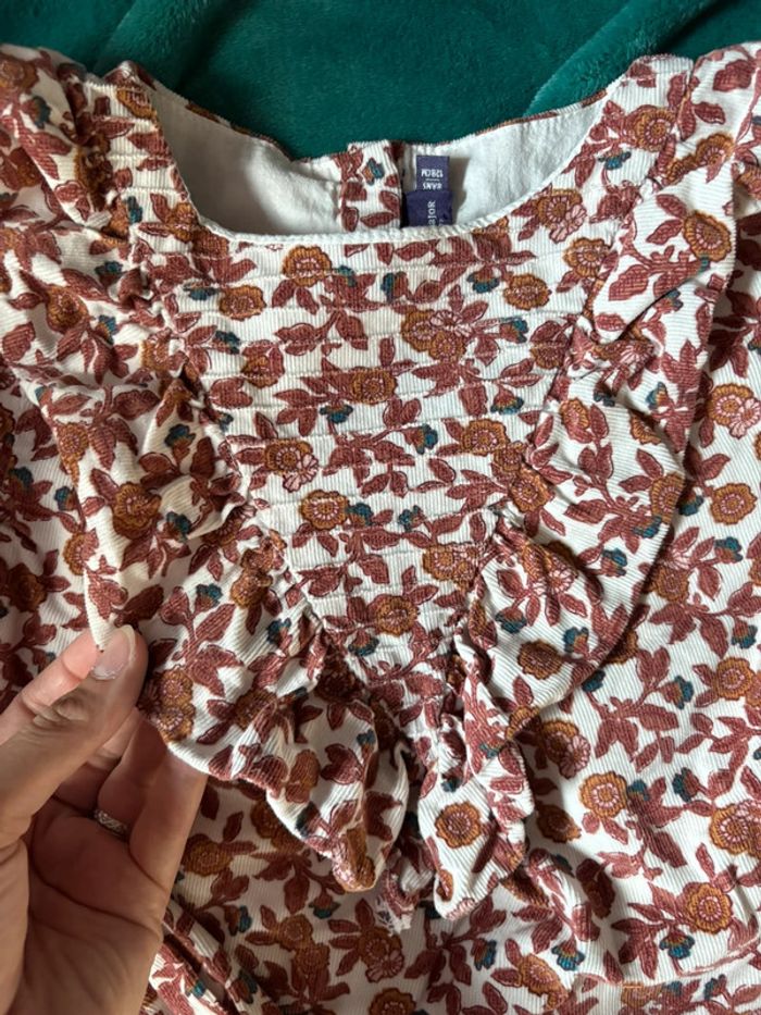 Blouse en velours 8 ans - photo numéro 2