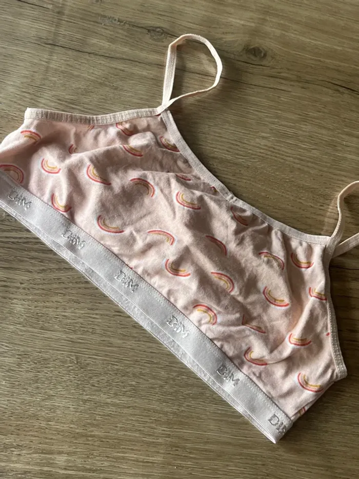 Brassière arc en ciel Dim 16 ans - photo numéro 4