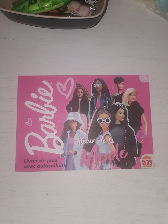 Livret hot wheels et barbie - photo numéro 2