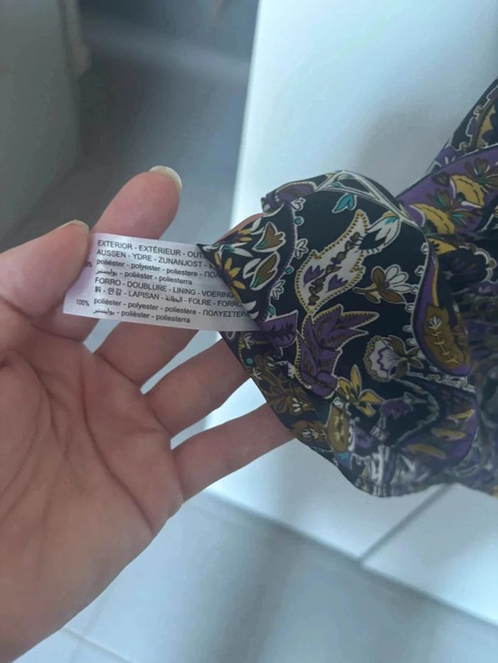 Robe Zara tissu satiné à imprimée cachemire taille xl neuve - photo numéro 10