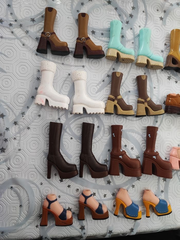 Lot chaussures bratz - photo numéro 2