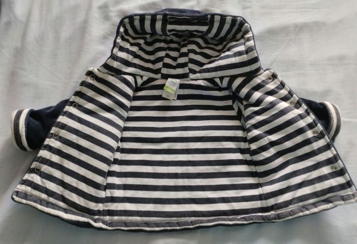 Veste Mickey taille 6 mois - photo numéro 4