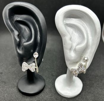 Boucle d’oreille neuneu