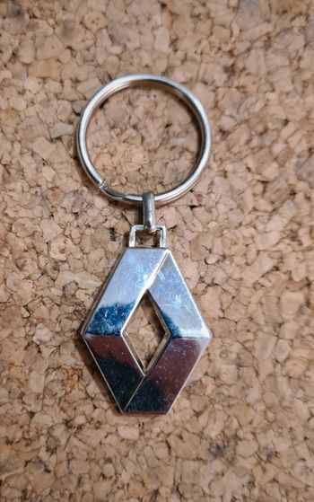 Porte clé Renault / Neuf