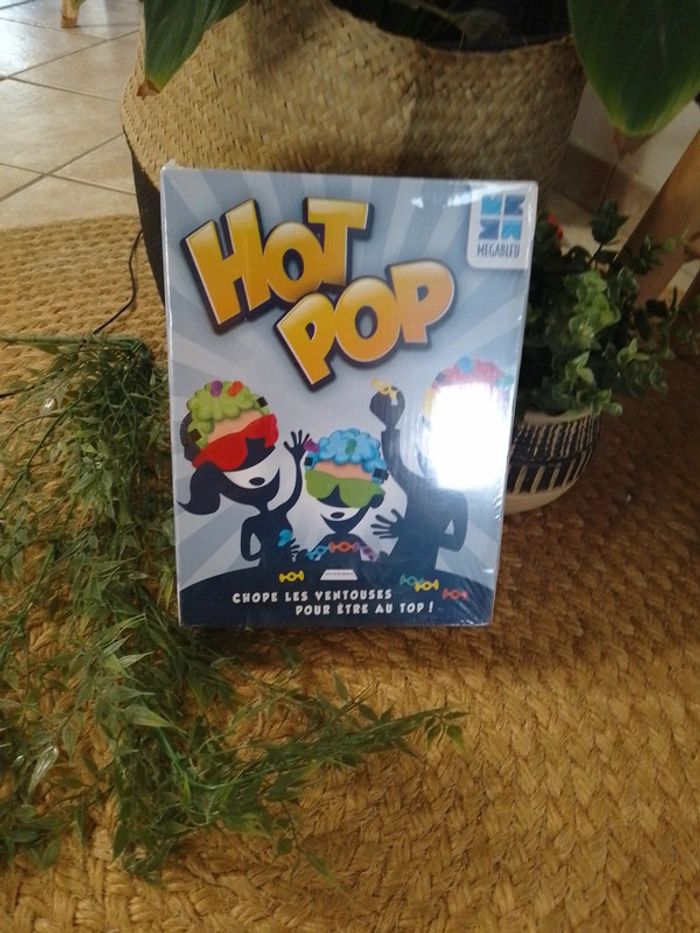 🎲jeu d'ambiance: Hot Pop neuf sous blister 8 ans+ et 3 à 4 joueurs - photo numéro 2