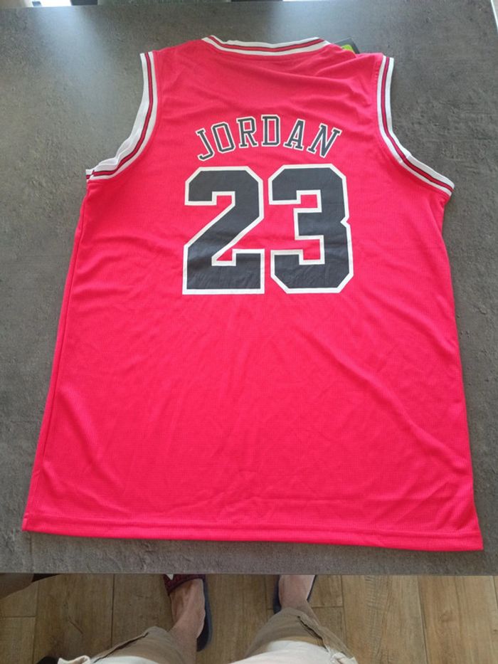 Tenue NBA Chicago Bulls Michael Jordan rouge t.3xl - photo numéro 2