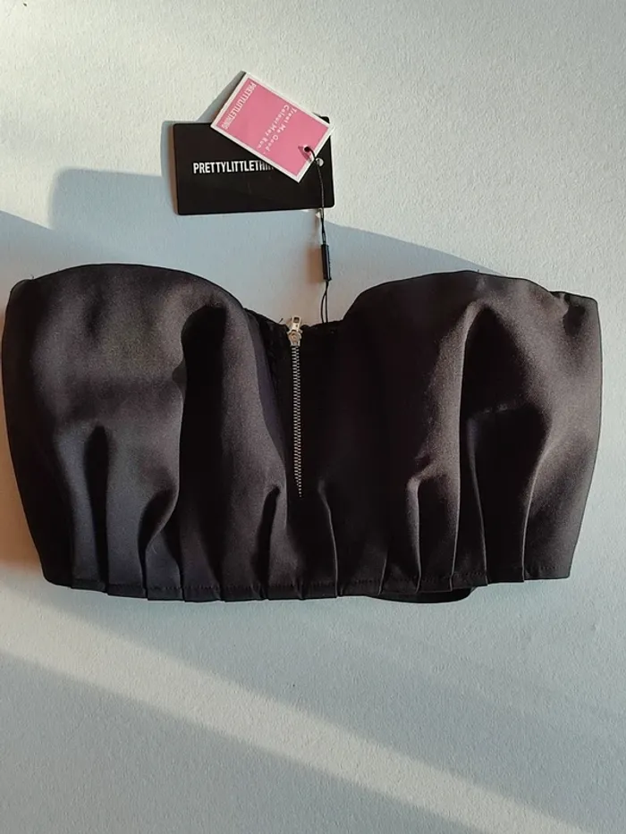 Top court noir sans manches Pretty little things - photo numéro 2