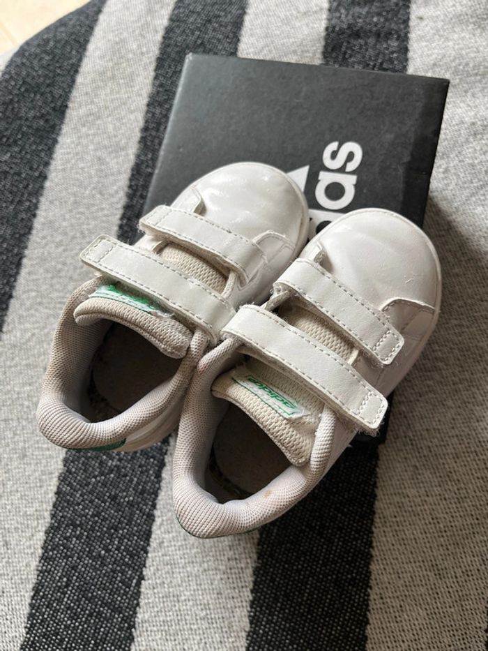 Chaussures adidas 22 - photo numéro 6