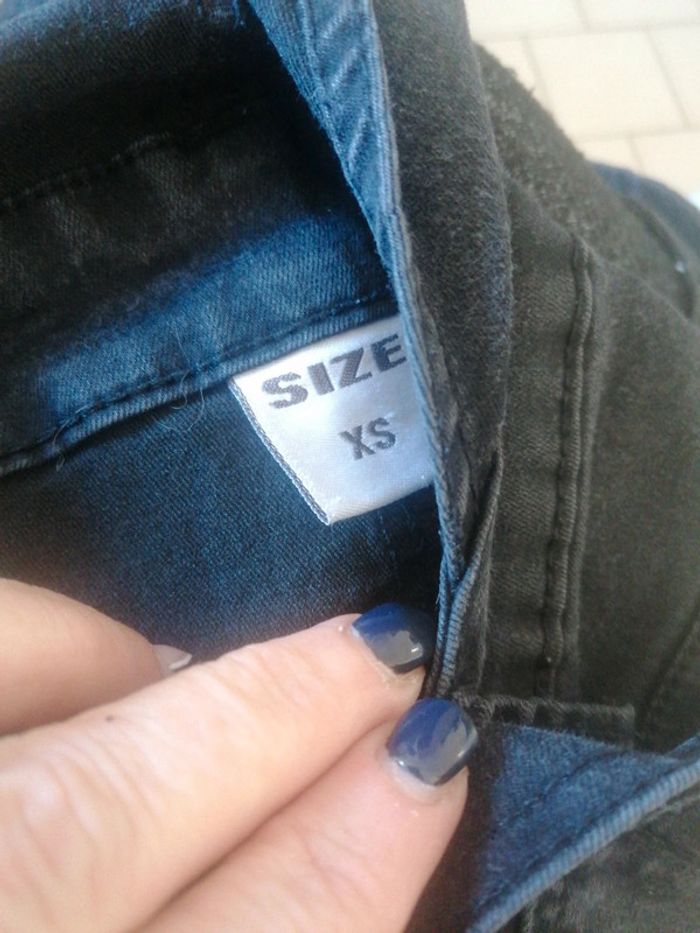 Salopette short taille xs - photo numéro 3