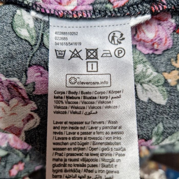 Chemise fleurie. - photo numéro 5