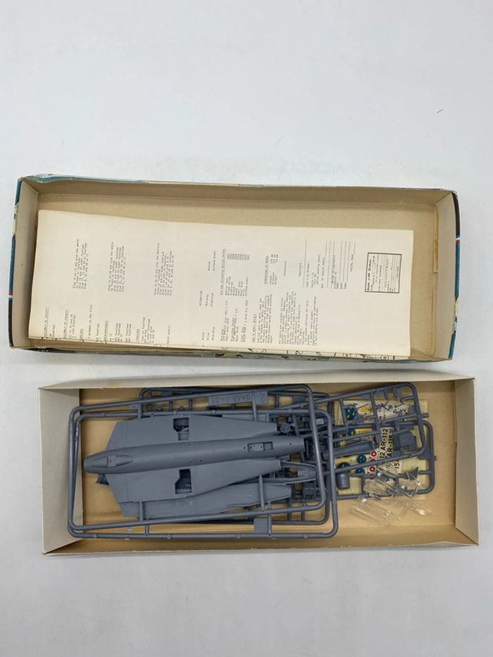 Maquette Heller SAAB 35 Draken - photo numéro 2