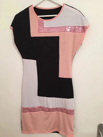 Robe courte